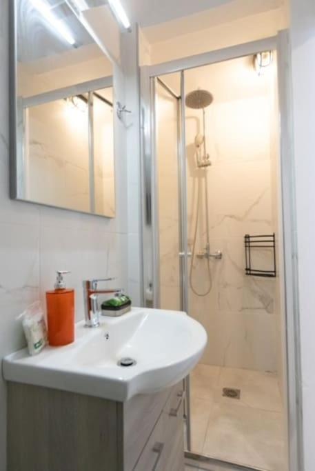 Aigli Guest House Gytheio Exterior foto